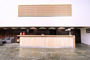 Estrella Hotel & Conference