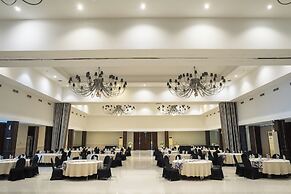 Estrella Hotel & Conference