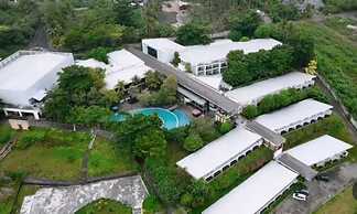 Estrella Hotel & Conference