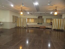 Rajasthani Rajwadi Hotel & Restaurant