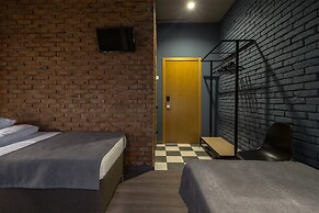 Stantsiya Narodnaya Hotel