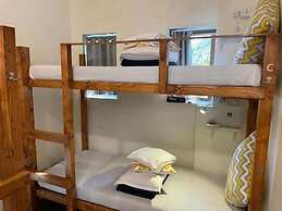 Locomo OG - Stay Work Eat