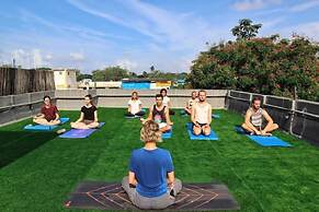 Locomo OG - Stay Work Eat