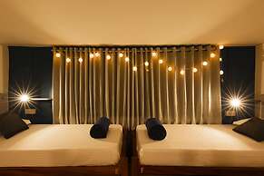 Locomo OG - Stay Work Eat