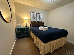 Inn the Clouds Hostel & Inn