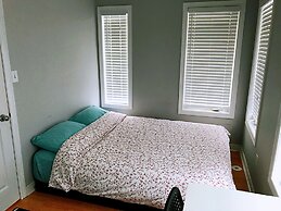 Entire 3 Bedroom Townhouse in Markham