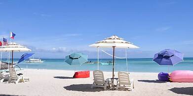 Jelly's Haven Resort