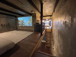 Central Old Town Cottage