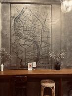 Central Old Town Cottage