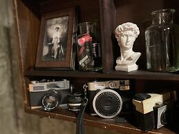 Central Old Town Cottage