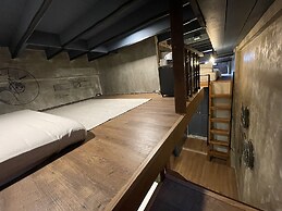 Central Old Town Cottage