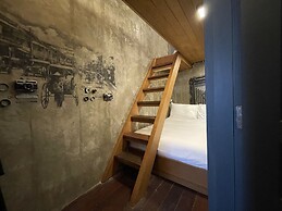 Central Old Town Cottage