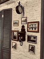 Central Old Town Cottage