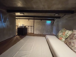 Central Old Town Cottage