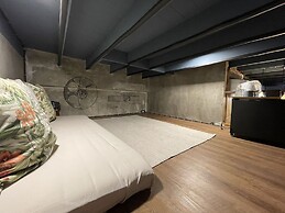 Central Old Town Cottage