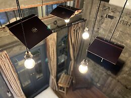 Central Old Town Cottage