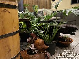 Central Old Town Cottage