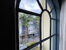 Central Old Town Cottage