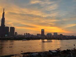 Karta Riverview Apartment