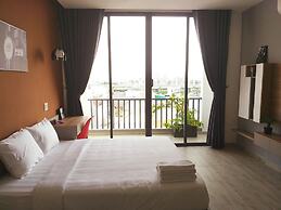 Karta Riverview Apartment