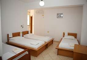 Hotel Alpine