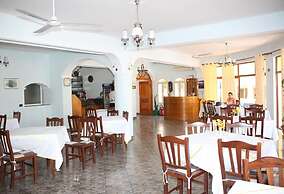 Hotel Alpine