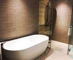 Expressionz Professional Suites by KL101