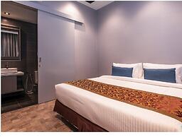 Expressionz Professional Suites by KL101