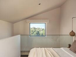 Ekati Mare Lifestyle Resort