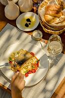 Ekati Mare Lifestyle Resort