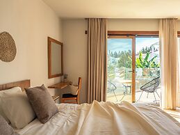 Ekati Mare Lifestyle Resort