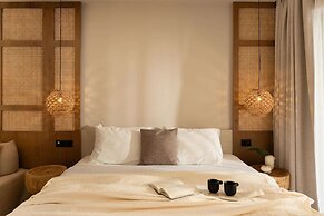 Ekati Mare Lifestyle Resort