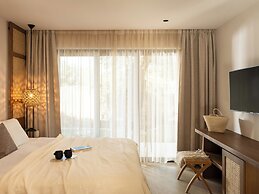Ekati Mare Lifestyle Resort