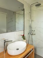 Ekati Mare Lifestyle Resort