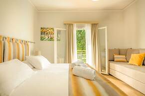 Ekati Mare Lifestyle Resort