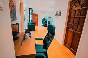 Kingswick Residences and Lodge