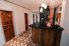 Kingswick Residences and Lodge