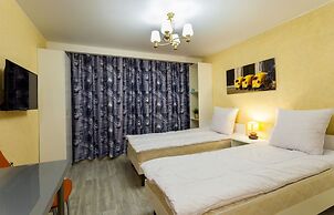 LeoHotels on 4th Sovetskaya,8