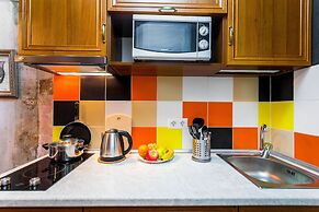 LeoHotels on 4th Sovetskaya,8