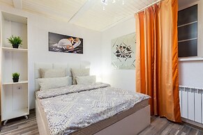 LeoHotels on 4th Sovetskaya,8