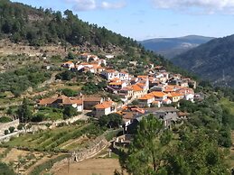 Casa do Abade - Solar de Goujoim