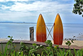 Crusoe Cabins Casobe
