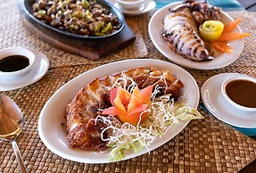 Crusoe Cabins Casobe