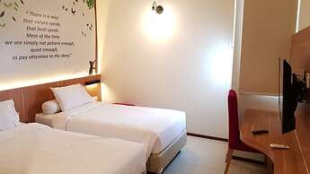 Front One Resort Magelang