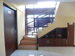 Front One Inn Malang