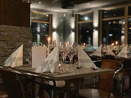 Mountain Lodge