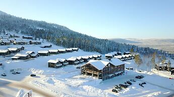 Mountain Lodge