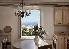 Aria Villa