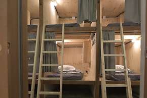 Inno Guesthouse & Bar Hongdae - Hostel