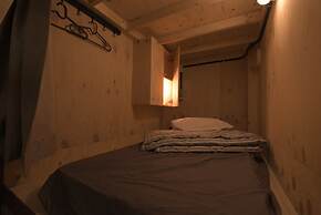 Inno Guesthouse & Bar Hongdae - Hostel